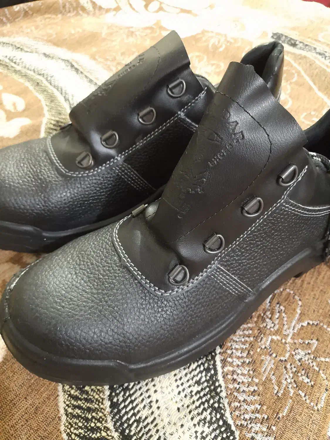 دو جفت کفش کار سایز 41|کیف، کفش، کمربند|فردیس, شهرک ۱۱۰|دیوار