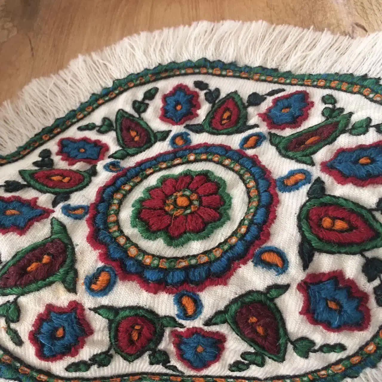 پته کرمان|پرده، رانر، رومیزی|کرج, شهرک بهداری|دیوار