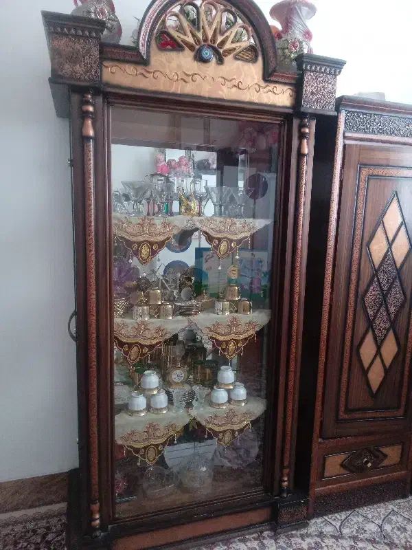 ویترین|بوفه، ویترین، کنسول|داران, |دیوار