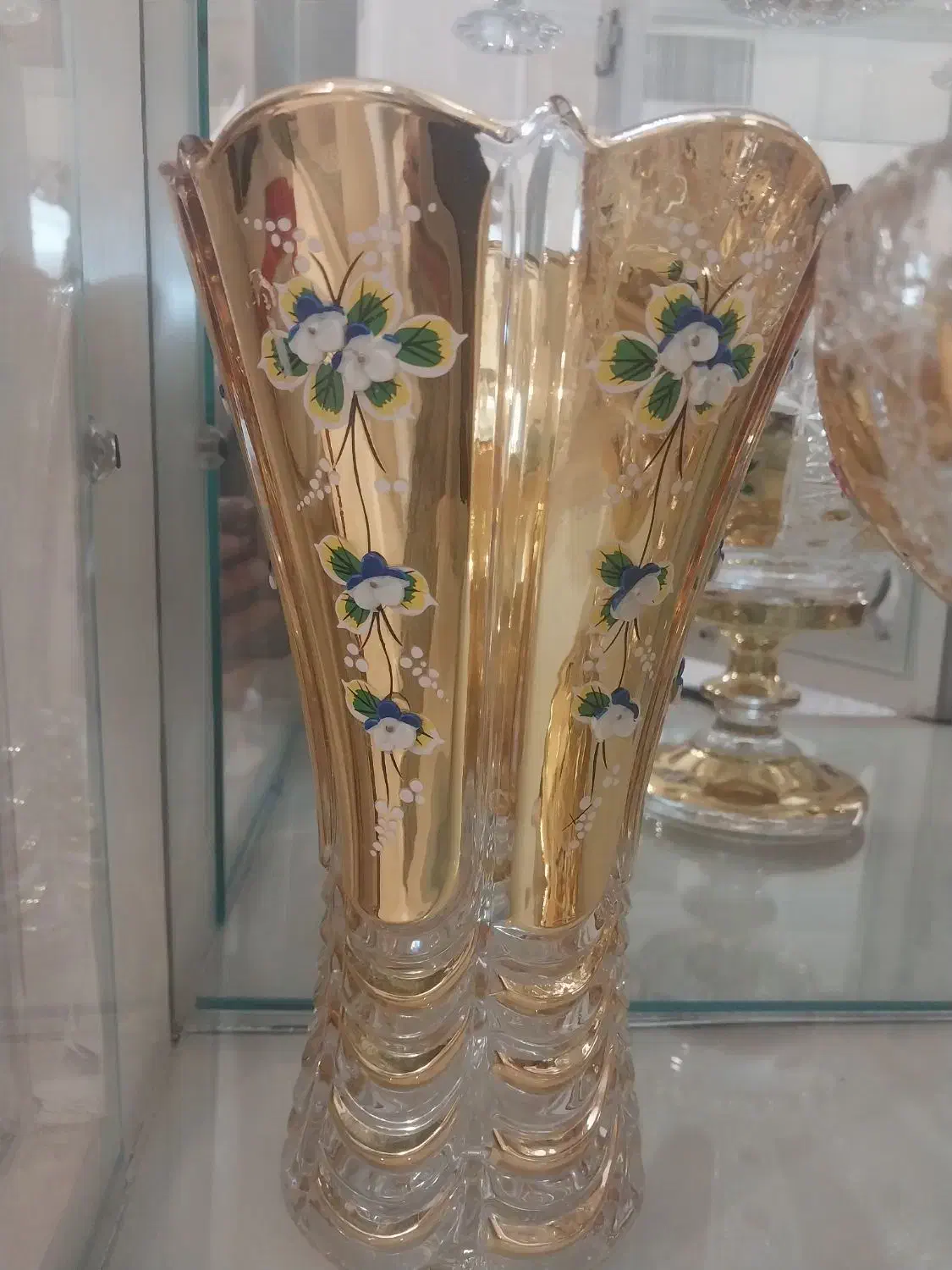 گلدان طلا کوب چک برند بوهیما آجیل خوری نقره|صنایع دستی و سایر لوازم تزئینی|تهران, شهرک نفت|دیوار