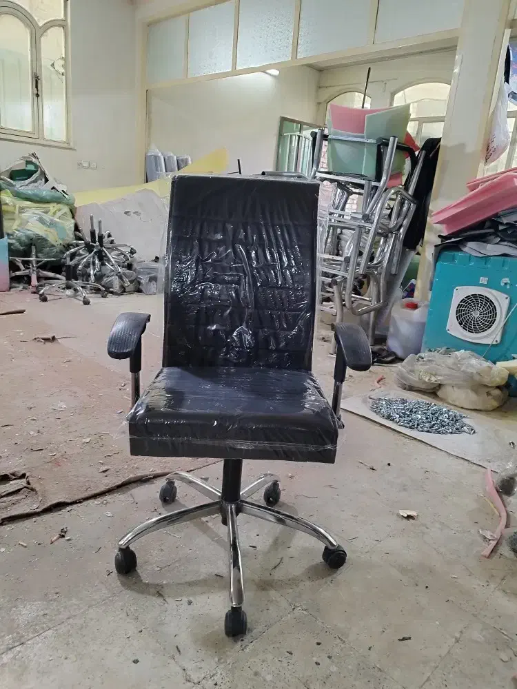 تولید و پخش انواع صندلی اداری|مبلمان اداری|نسیمشهر, |دیوار