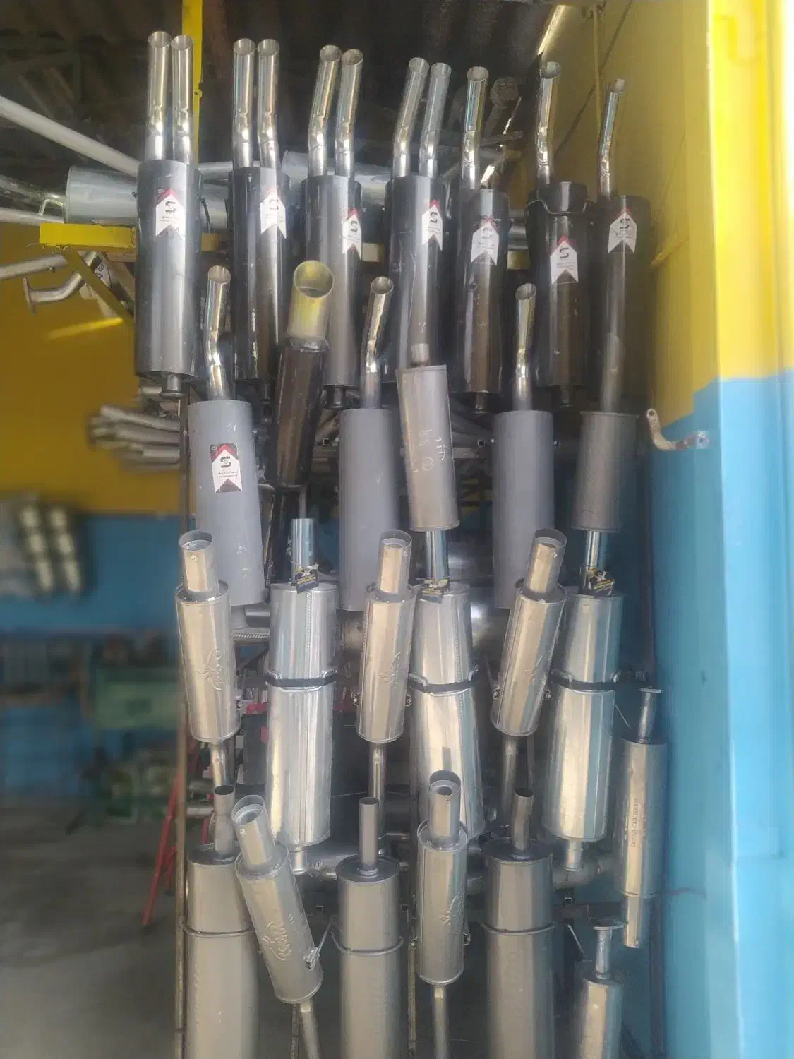 اگزوز اسپرت|قطعات یدکی و لوازم جانبی|اصفهان, بهاران|دیوار