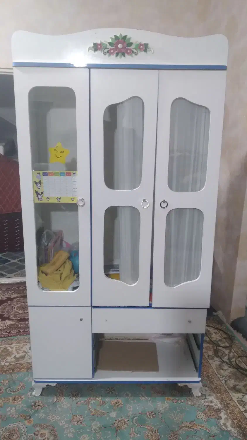 کمد جالباسی وکشو فقط کشو خراب|جاکفشی، کمد، دراور|گلبهار, نوبهار|دیوار