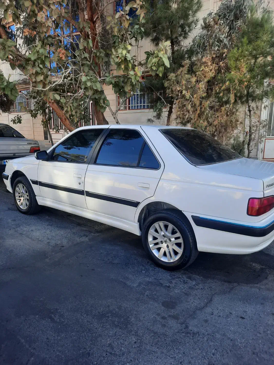 پژو پارس مدل ۴۰۱|خودرو سواری و وانت|بیرجند, |دیوار