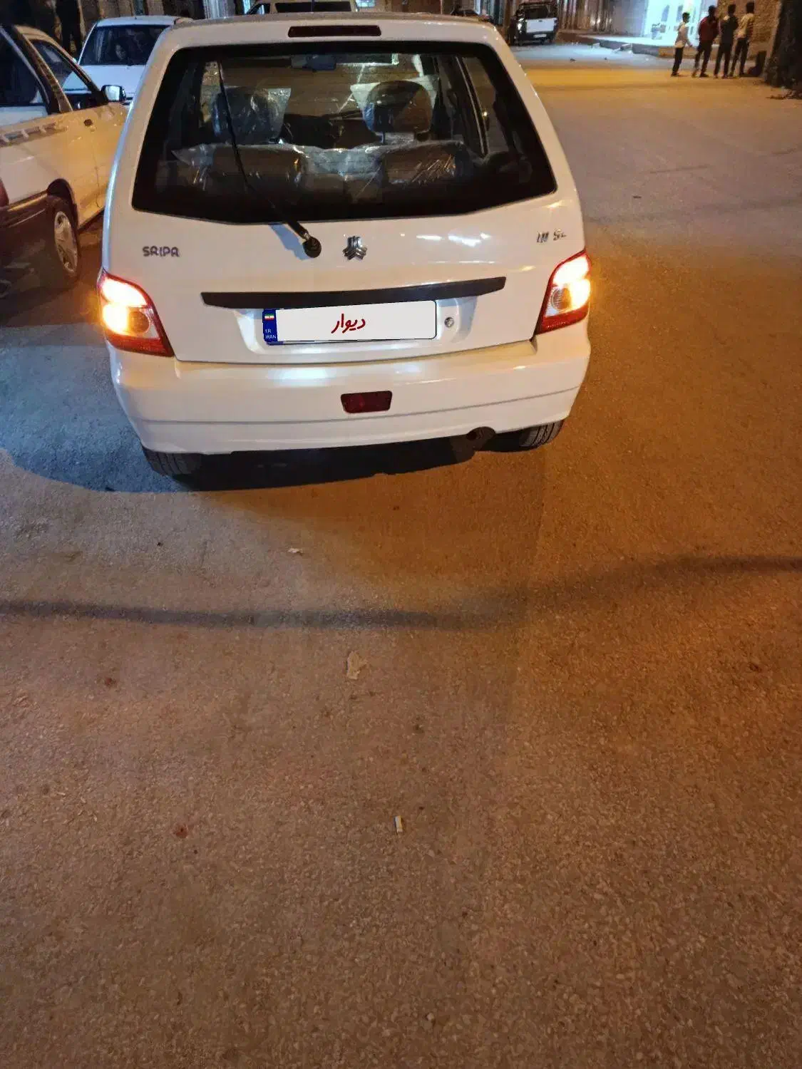 فروشی|خودرو سواری و وانت|باوی, |دیوار