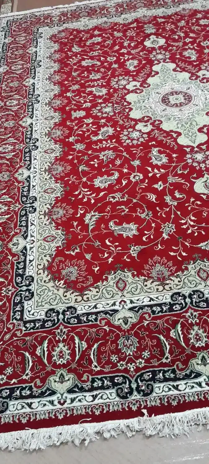 فرش درحد نو 12متر 700 شانه ۸۰۰۰۰۰۰|فرش|پاکدشت, خاتون آباد|دیوار