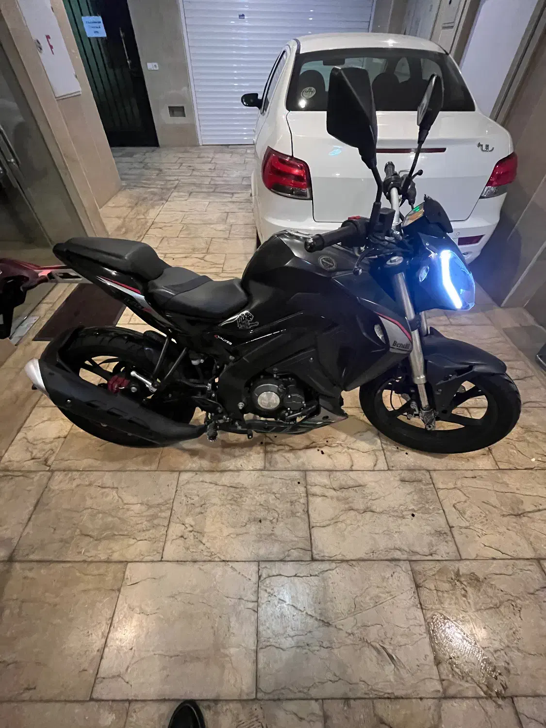 Benelli 180s مشکی تمیز و روپا|موتورسیکلت|تهران, پرستار|دیوار