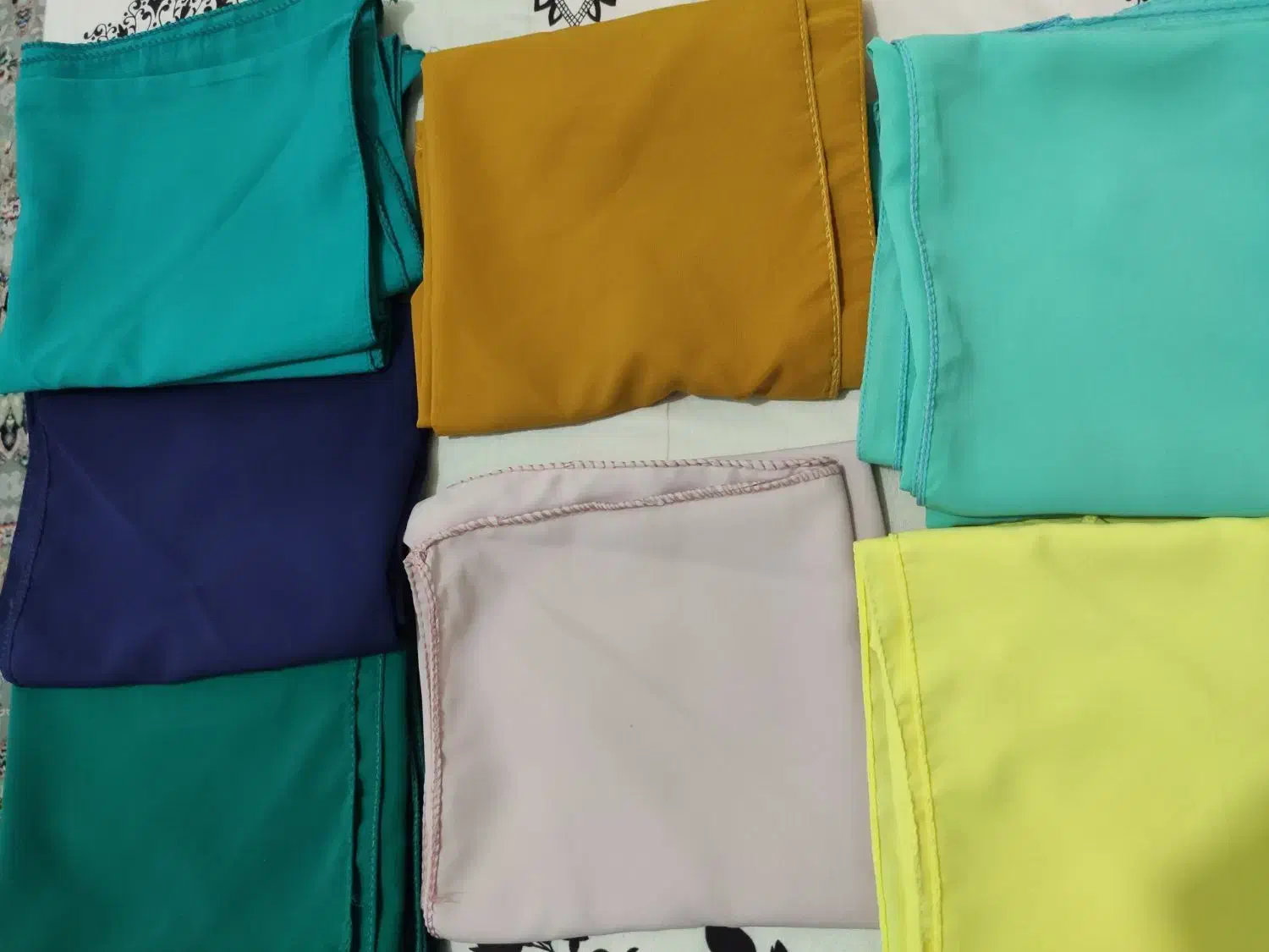 مقنعه کرپ|لباس|جم, |دیوار