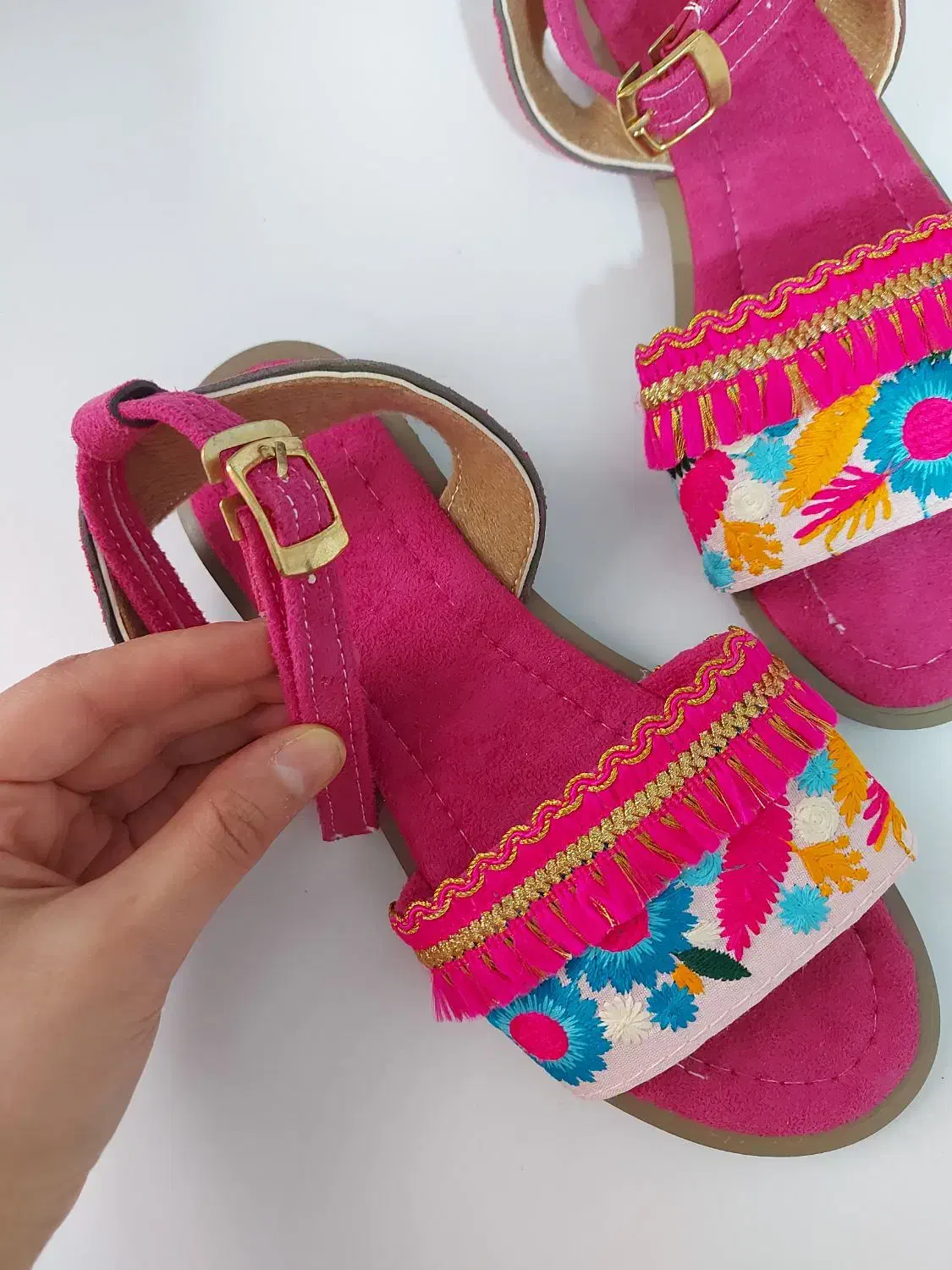 دمپایی بندی سوزندوزی|کیف، کفش، کمربند|قم, شاه سید علی|دیوار