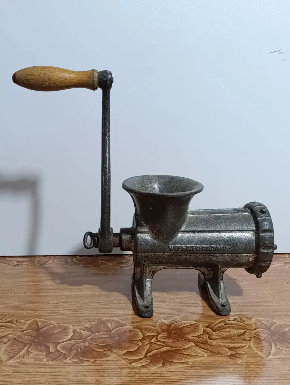 چرخ گوشت و زودپزسایز 22|ظروف پختوپز|گرگان, |دیوار