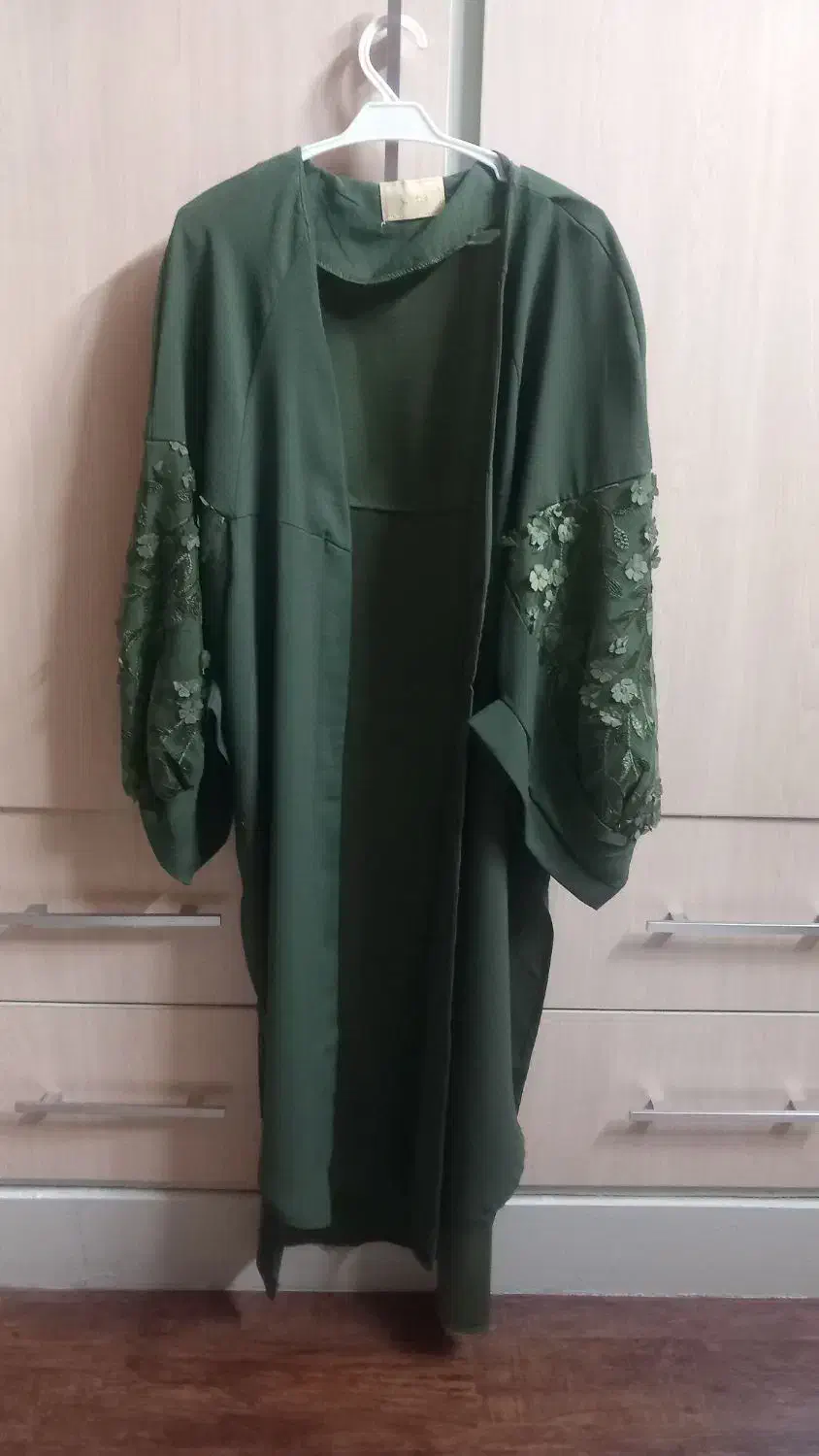 مانتو نو مجلسی جنس نخی|لباس|شاهین‌شهر, بنیاد ازدواج|دیوار