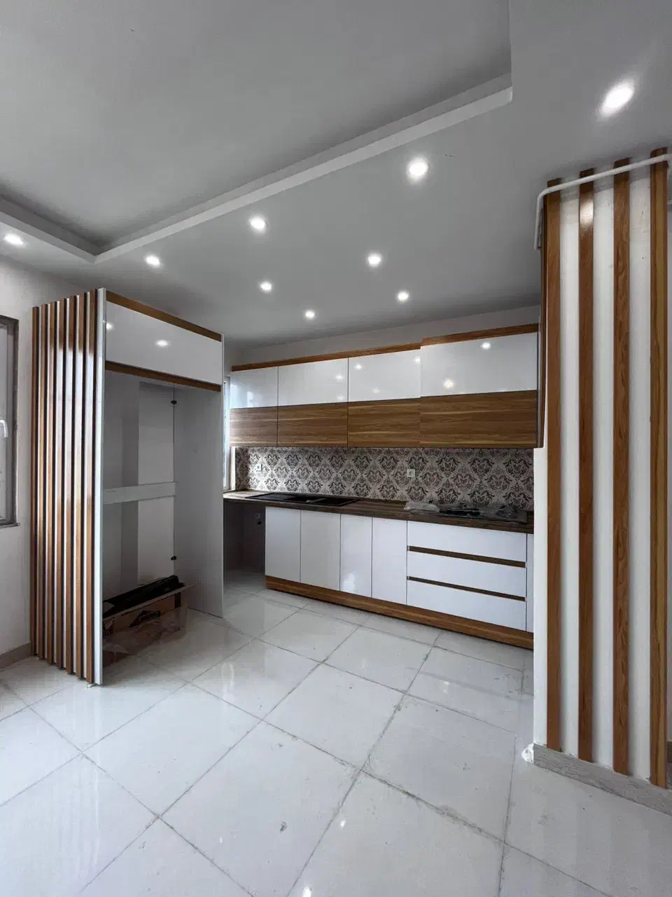 ۹۷متری طبقه دوم نوساز /آسانسور/با وام ۴۰۰میلیونی|فروش آپارتمان|صومعه‌سرا, |دیوار