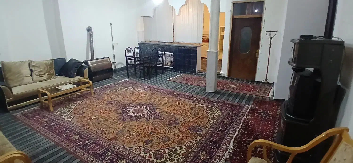 سوئیت مبله تمیز نزدیک بازارچه های مرزی و بازرگان|اجارهٔ کوتاه‌مدت آپارتمان و سوئیت|ماکو, |دیوار