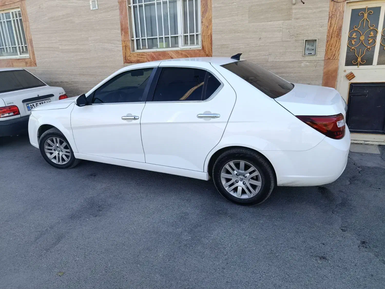 دنا پلاس ۵دنده فول|خودرو سواری و وانت|خمین, |دیوار