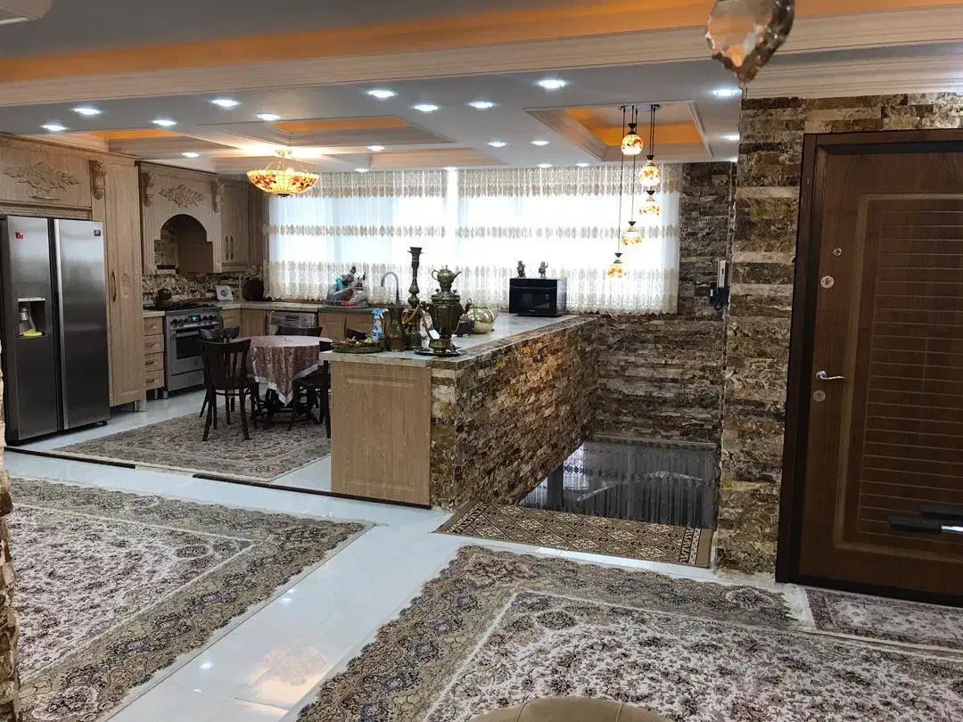 ۲۵۰ متر زنین ۴۰۰ متر بنا دوبلکس چهار خوابه|اجارهٔ خانه و ویلا|کرج, شهرک احمدیه|دیوار