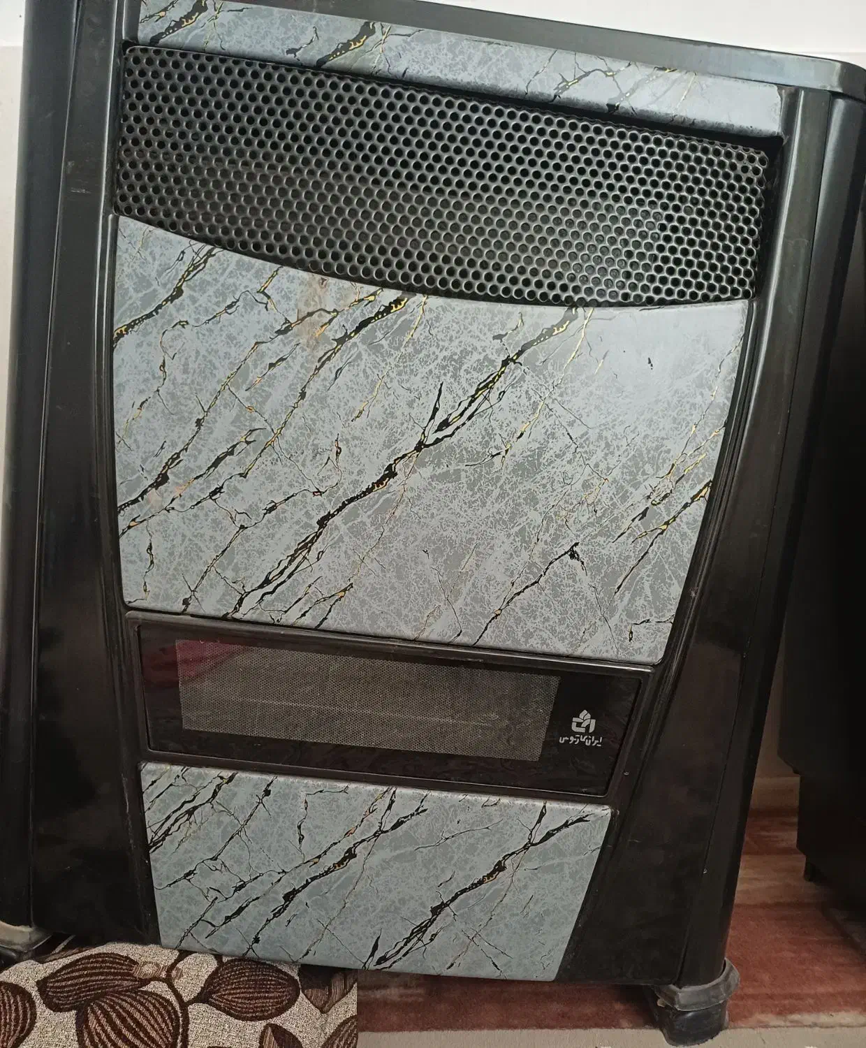 سه تا بخاری نو و یک الی دو بار روشن شده|بخاری، هیتر، شومینه|تایباد, |دیوار