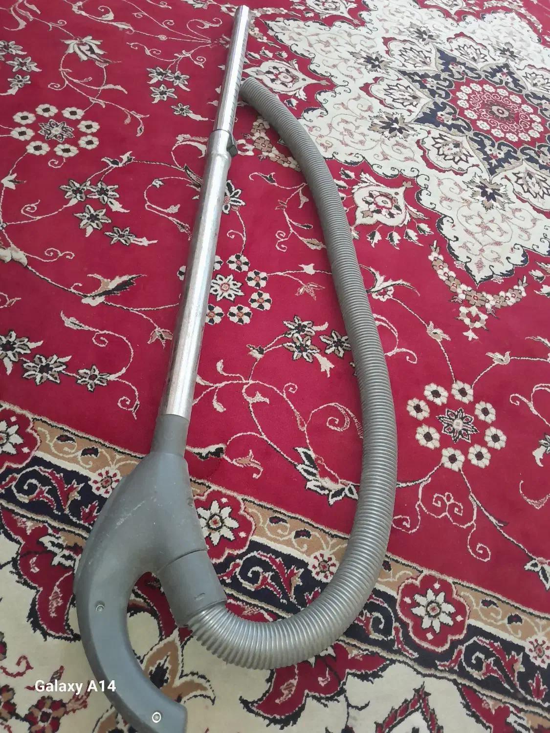 جاروبرقی|جاروبرقی، جارو شارژی، بخارشو|شیراز, میانرود|دیوار