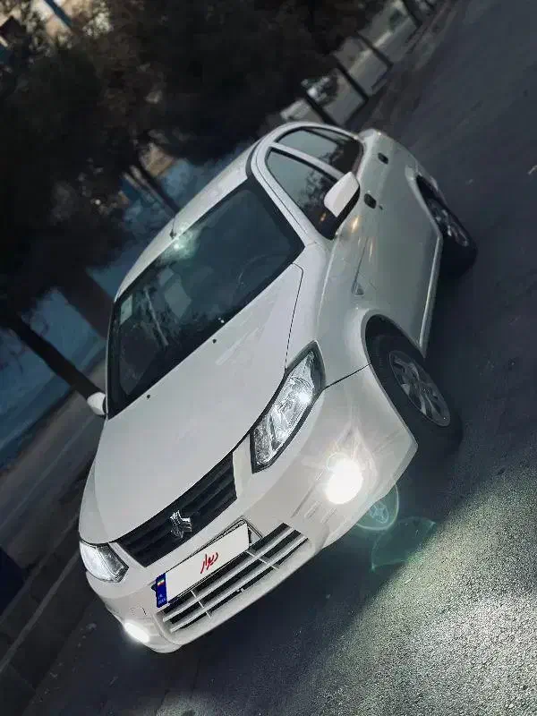 ساینا ۱۴۰۰|خودرو سواری و وانت|مشهد, هفده شهریور|دیوار