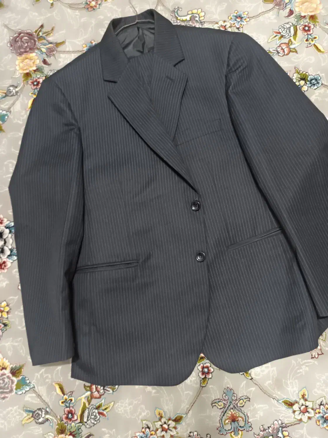 کت و شلوار کاملاً نوع اصلا استفاده نشده|لباس|مشگین شهر, |دیوار