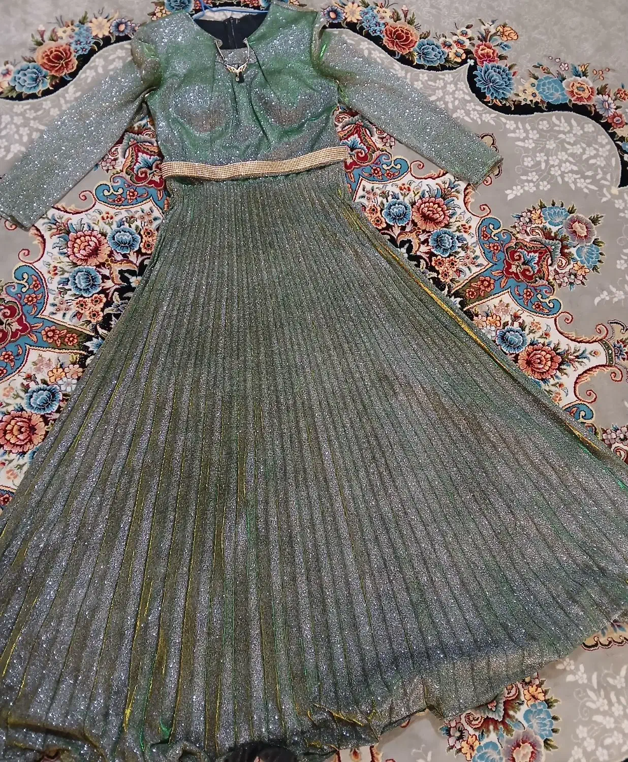 پیراهن لمه لیزری|لباس|قدس, شهرقدس|دیوار