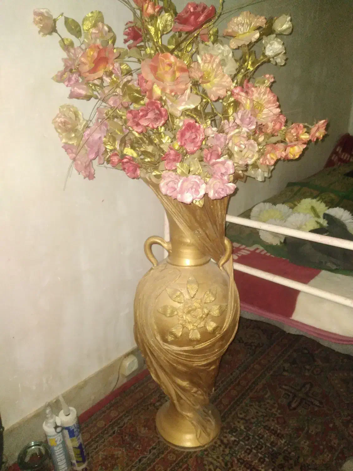 گلدان بزرگ|گل و گیاه طبیعی|زابل, |دیوار