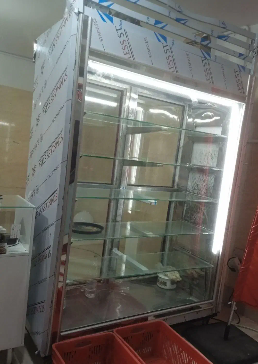 یخچال مغازه و میز کار|فروشگاه و مغازه|ایوانکی, |دیوار