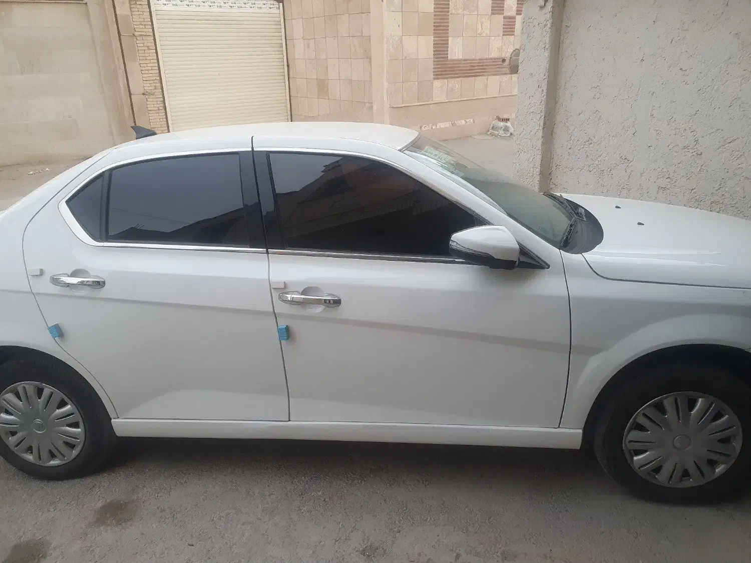 دنا پلاس ۴۰۲|خودرو سواری و وانت|کرمان, |دیوار