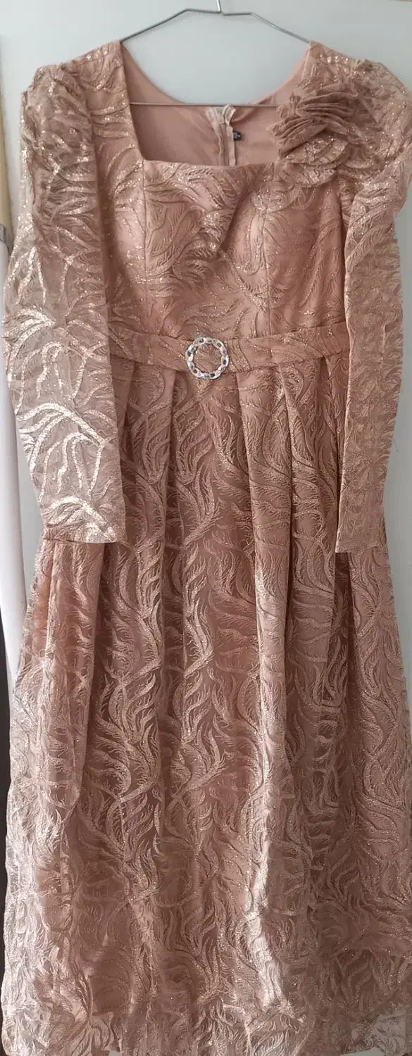 لباس مجلسی|لباس|یزد, |دیوار