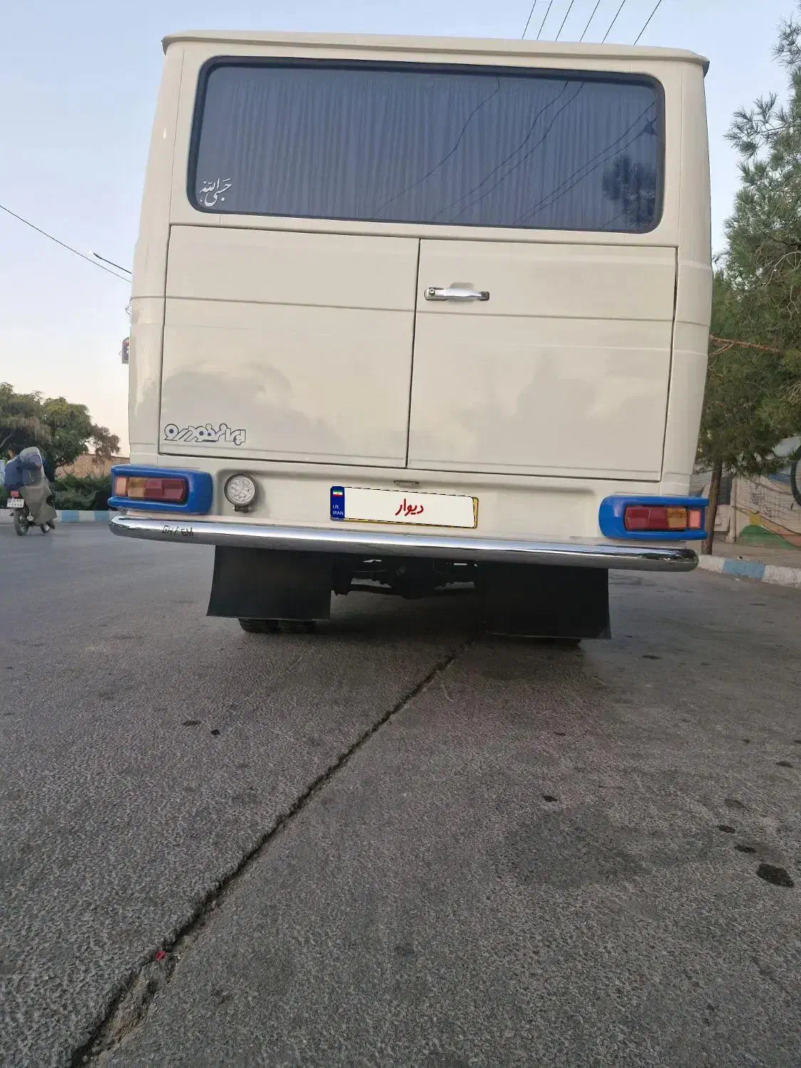 مینی بوس بنز مدل ۱۳۷۲|خودرو سنگین|فلاورجان, |دیوار