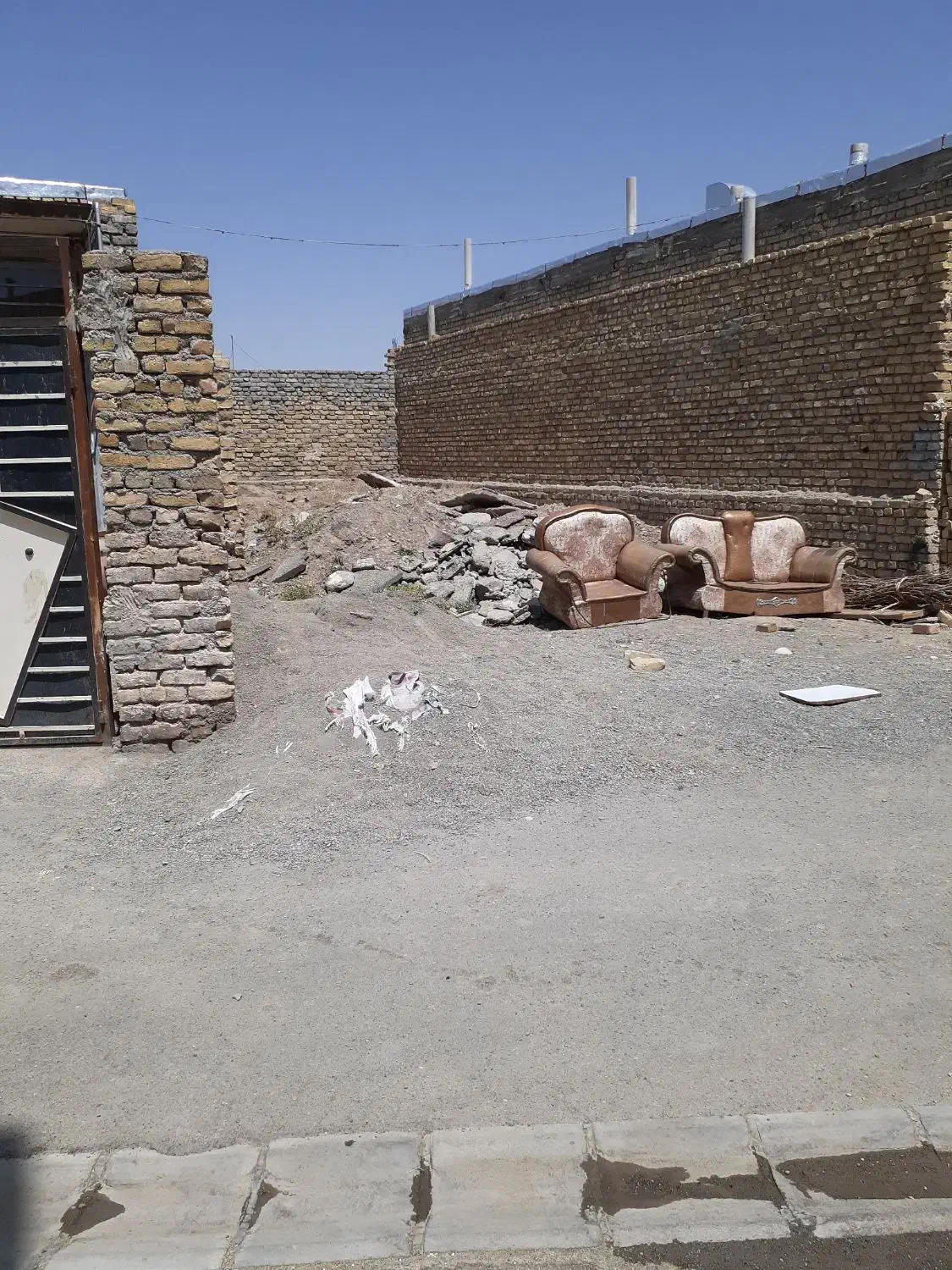 زمین فروشی|فروش زمین و ملک کلنگی|تربت‌حیدریه, دیزقند|دیوار