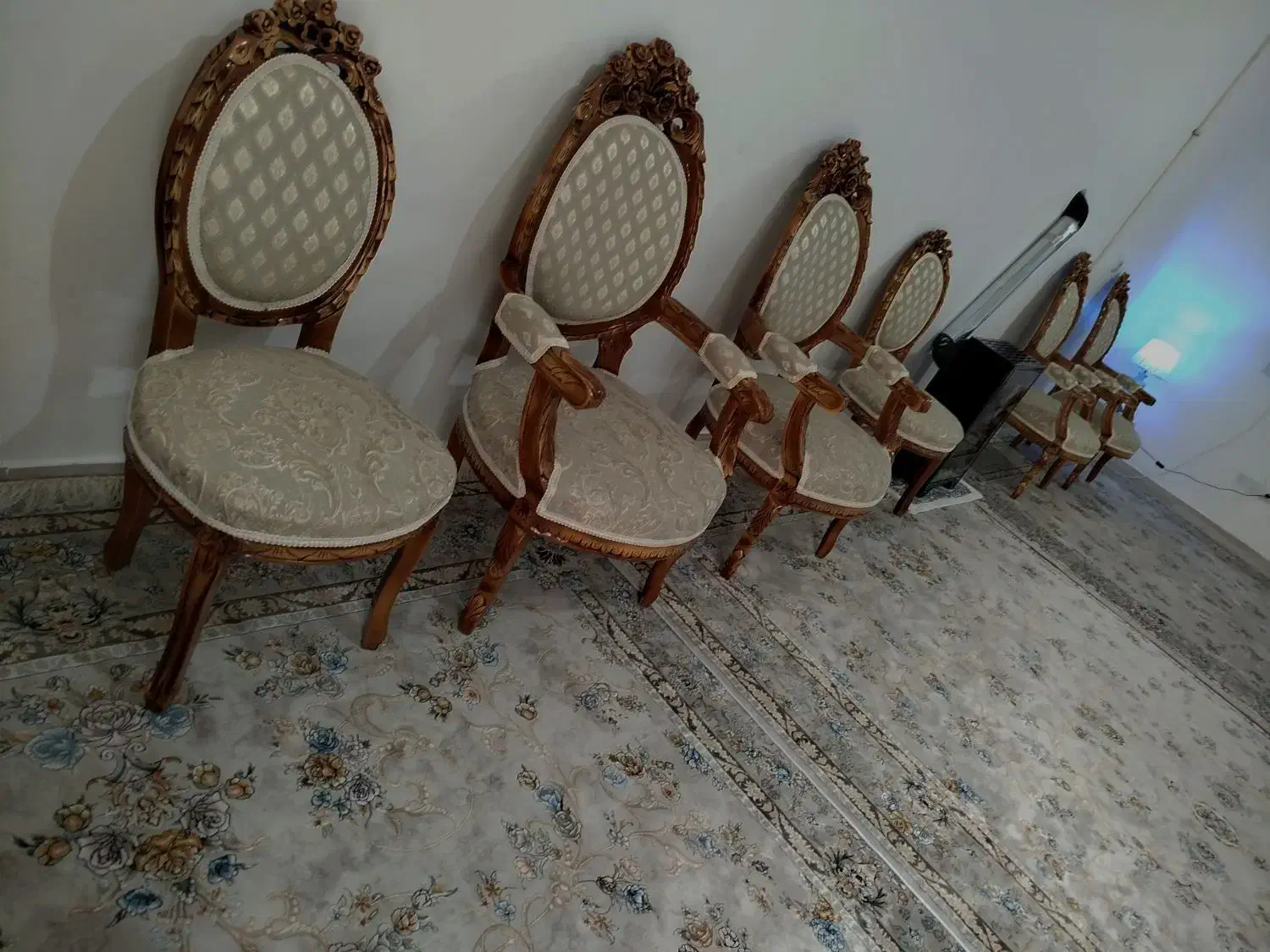 مبل سلطنتی|مبلمان خانگی و میز عسلی|خرمآباد, |دیوار