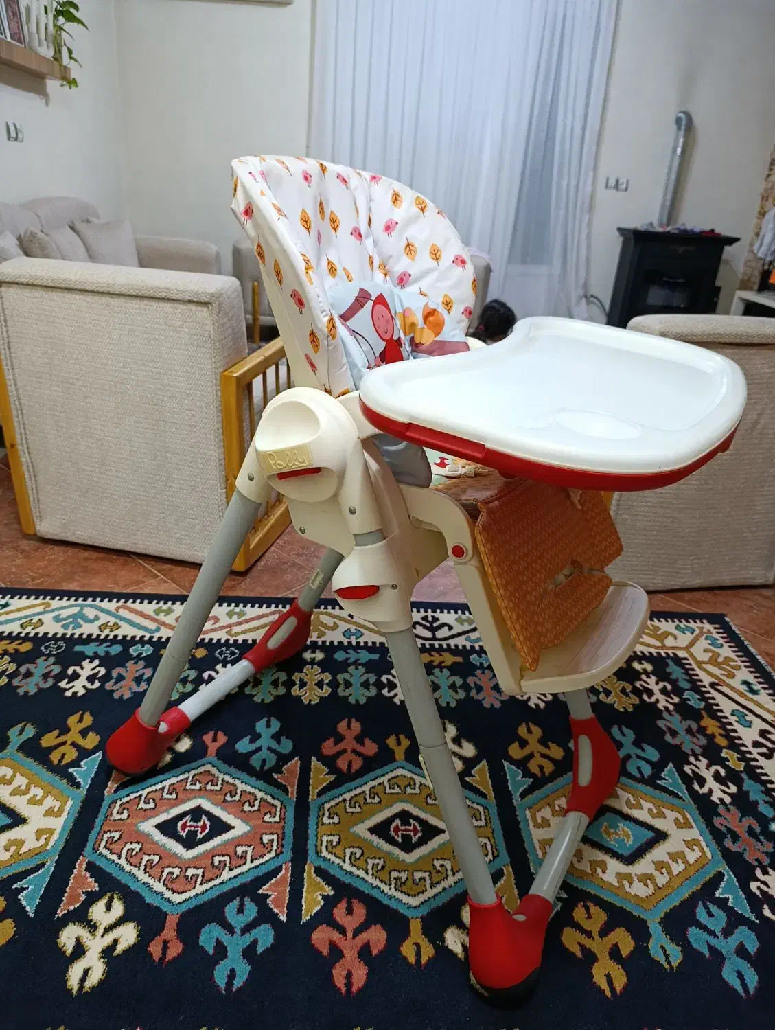 صندلی غذا خارجی|تخت و صندلی بچه|بندر انزلی, معلم|دیوار