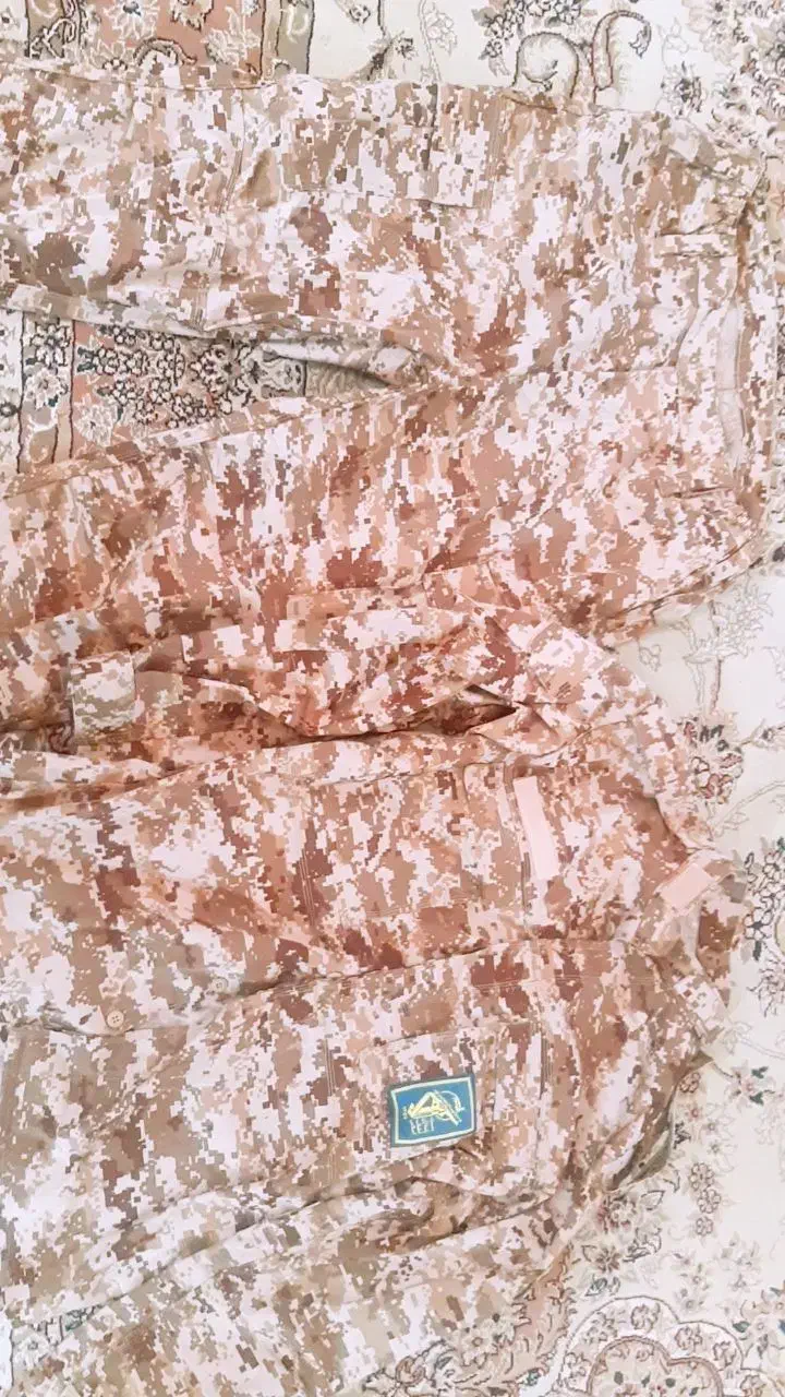 ست لباس نظامی شطرنجی و پوتین و کلاه آفتاب گیر|کیف، کفش، کمربند|زابل, |دیوار