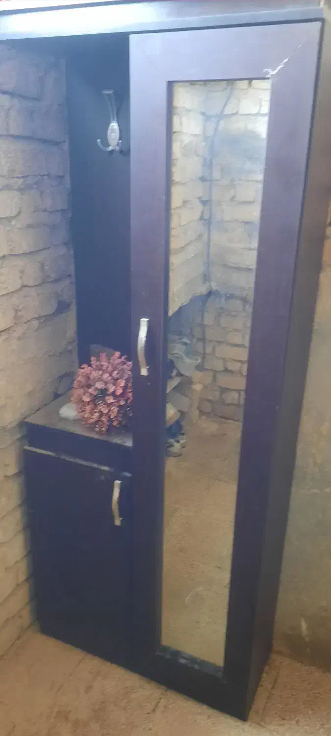 جا کفشی در حد نو|جاکفشی، کمد، دراور|فیروزآباد (فارس), |دیوار