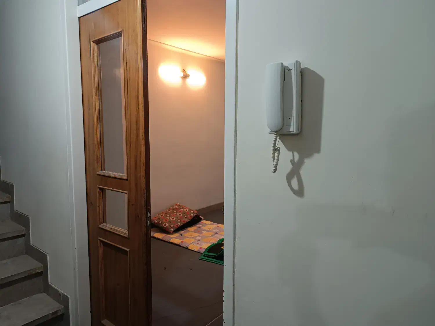 دو خوابه /خ حسینی قدیم|اجارهٔ آپارتمان|شیراز, لب آب|دیوار