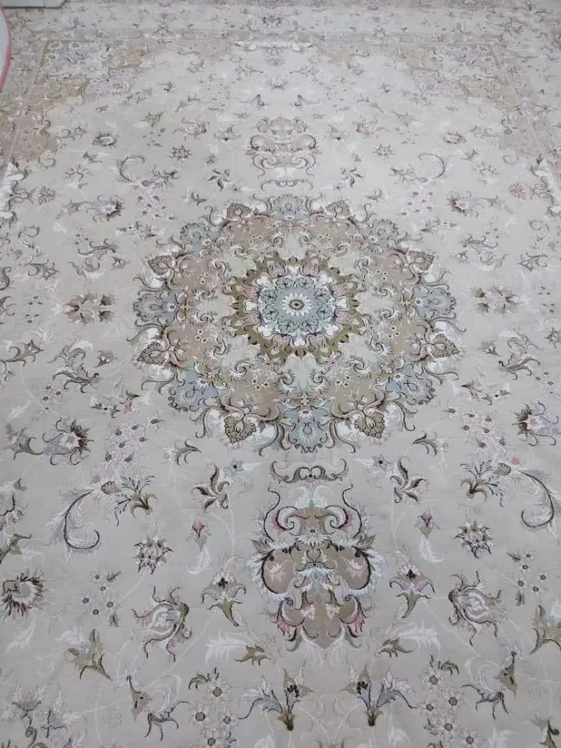 فرش12متری|فرش|پرند, فاز ۳|دیوار