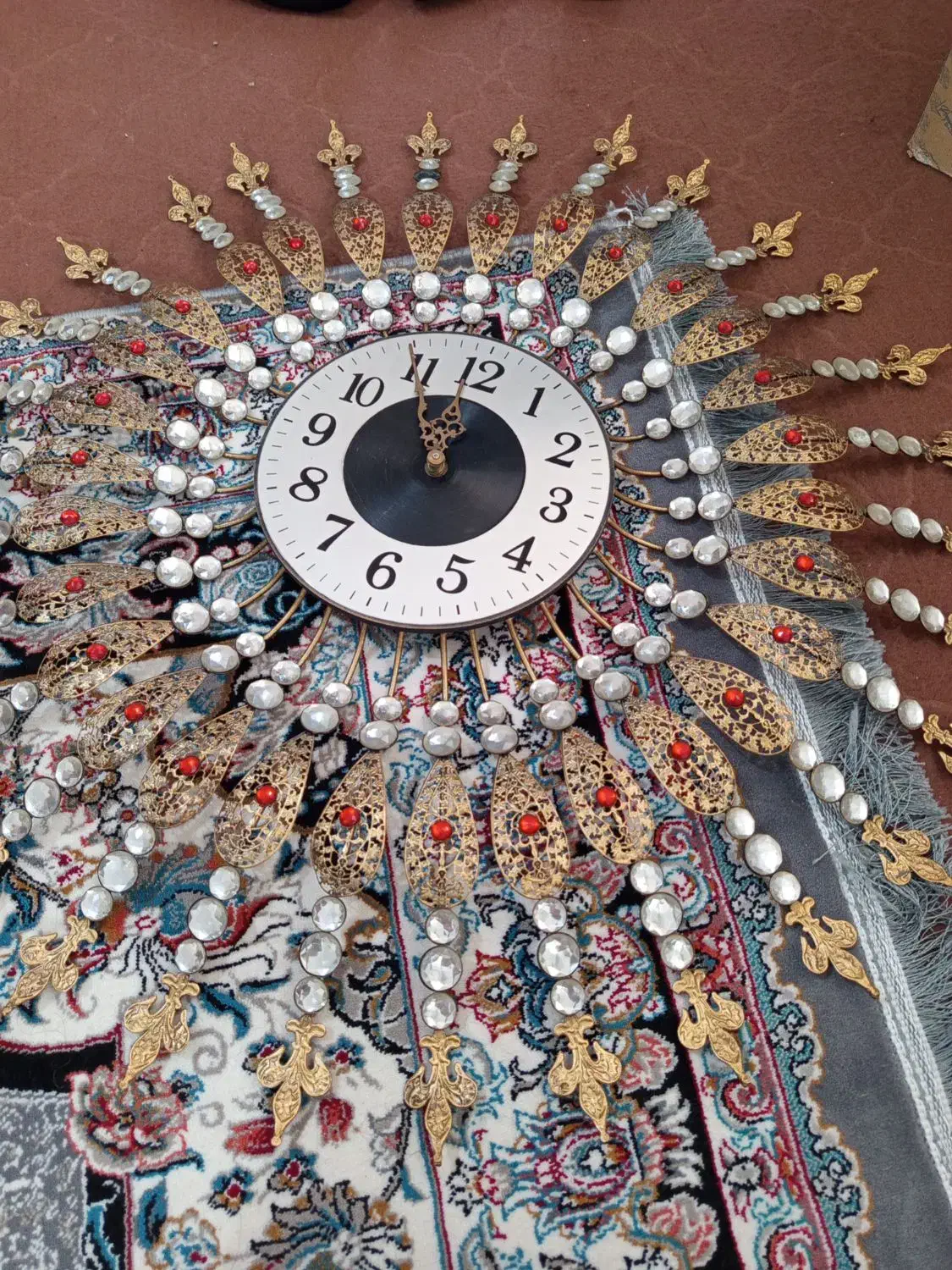 تعدادی لوازم منزل نو|ساعت دیواری و تزئینی|تبریز, |دیوار