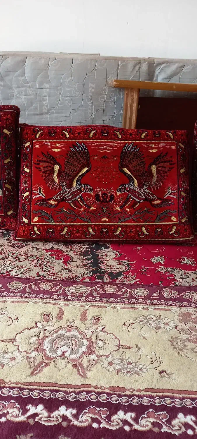 پشتی 10 عدد|رختخواب، بالش، پتو|برازجان, |دیوار