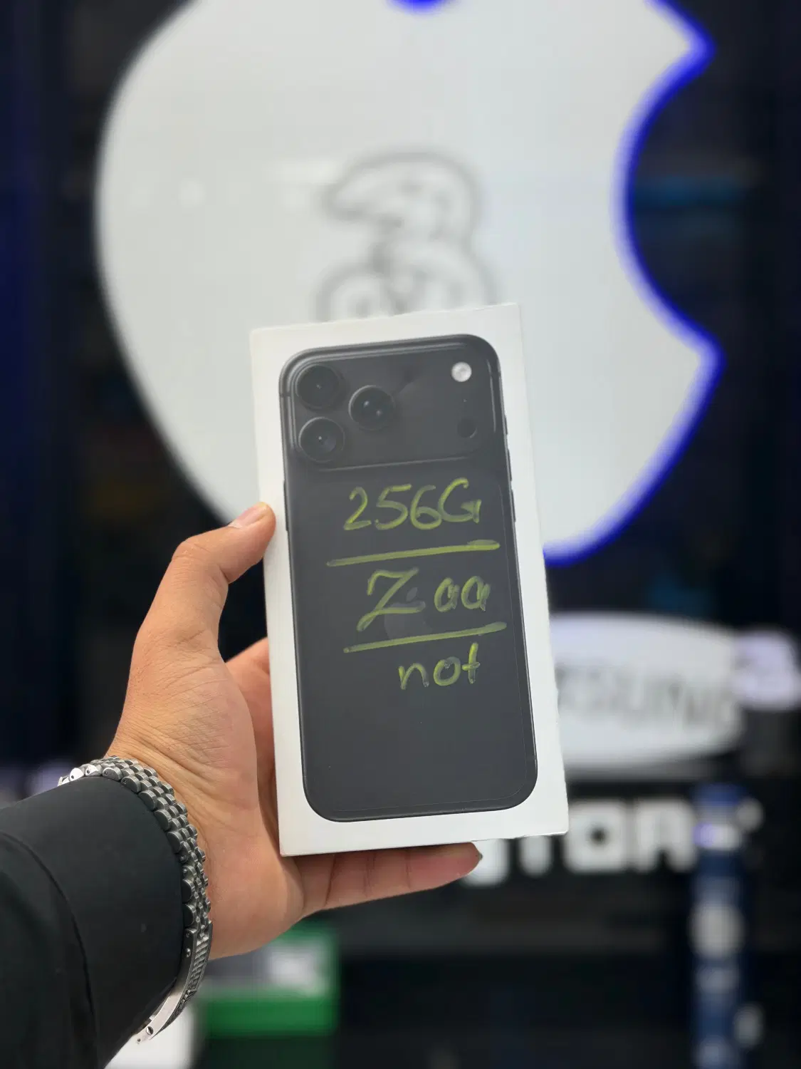 18 Pro max|موبایل|زاهدان, |دیوار