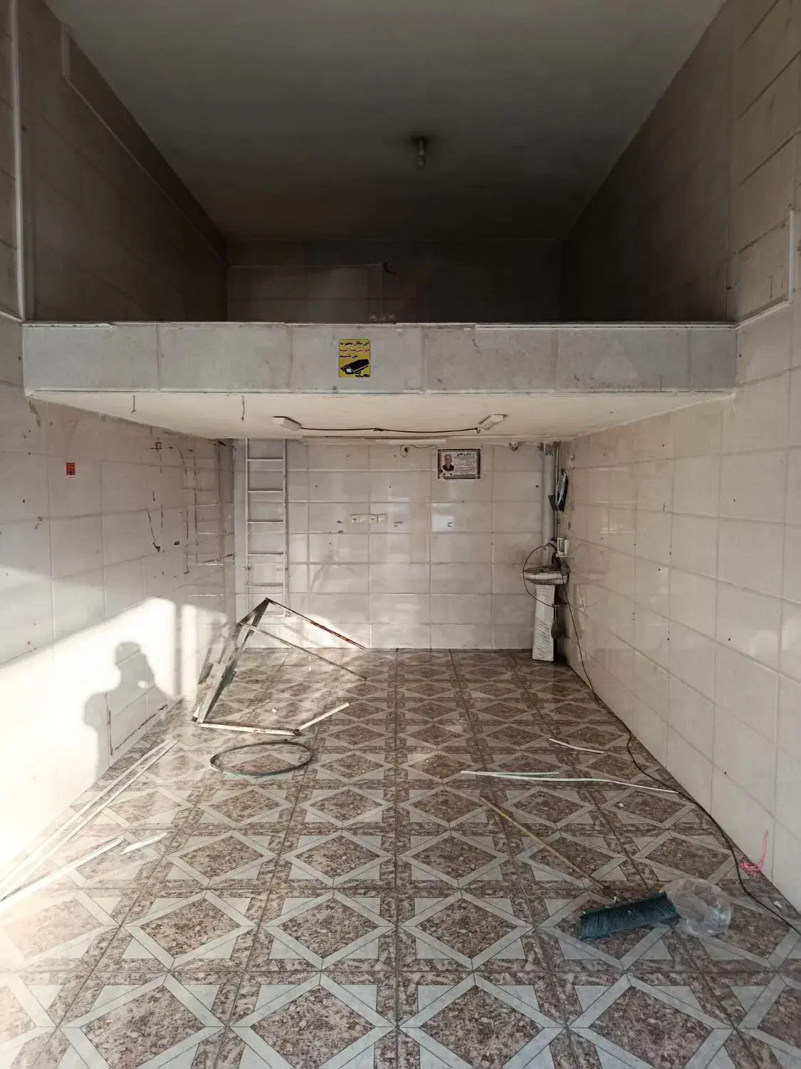 مغازه 3در 11|اجارهٔ مغازه و غرفه|جهرم, |دیوار