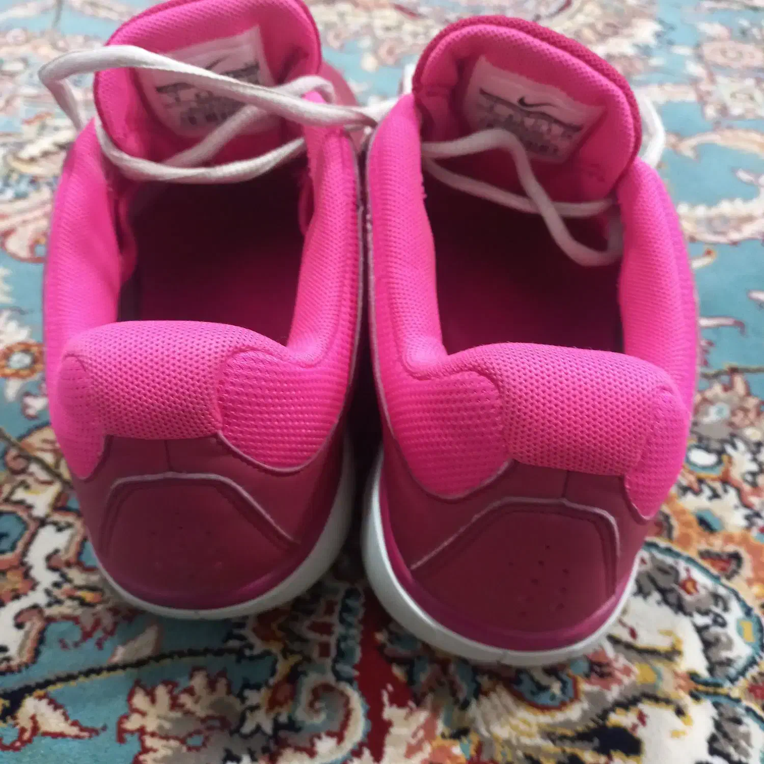 کفش/کتان/نایک/اصلی|کیف، کفش، کمربند|همدان, |دیوار