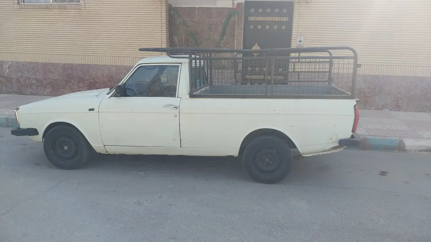 وانت پیکان|خودرو سواری و وانت|یزد, |دیوار