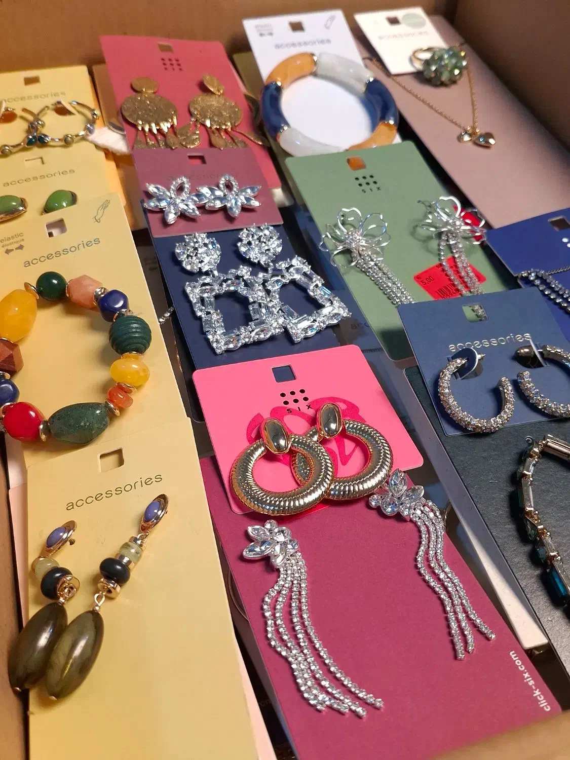 بدلیجات کیلویی|بدلیجات|اندیشه, اندیشه فاز ۴|دیوار