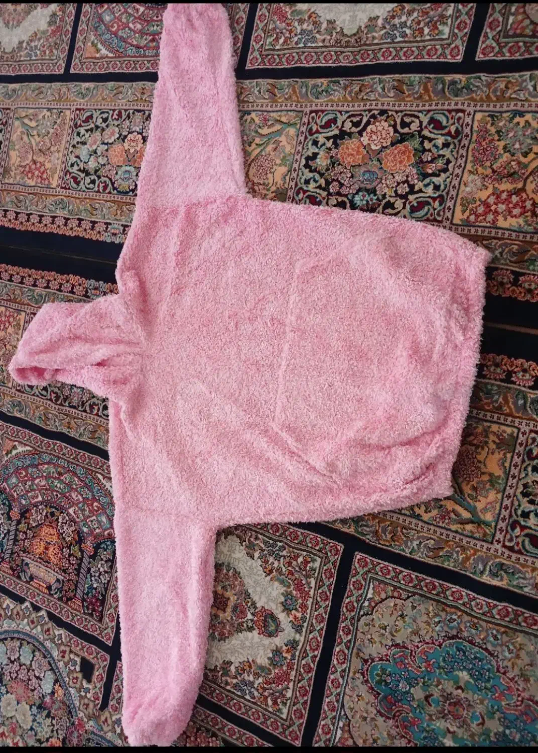 هودی بسیارشیک|لباس|فولادشهر, مسکن مهر فولادشهر|دیوار