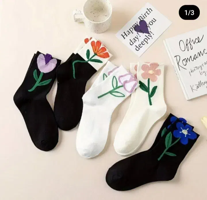 گالری جوراب پا به پا|لباس|شیروان (خراسان), |دیوار