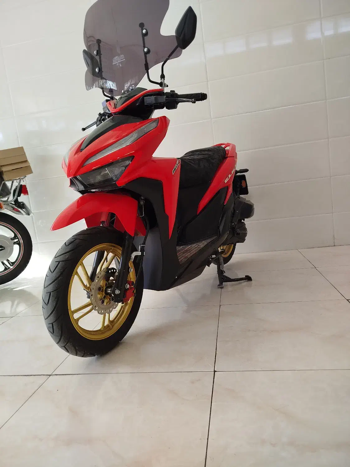 کلیک سنین 150|موتورسیکلت|ملایر, |دیوار