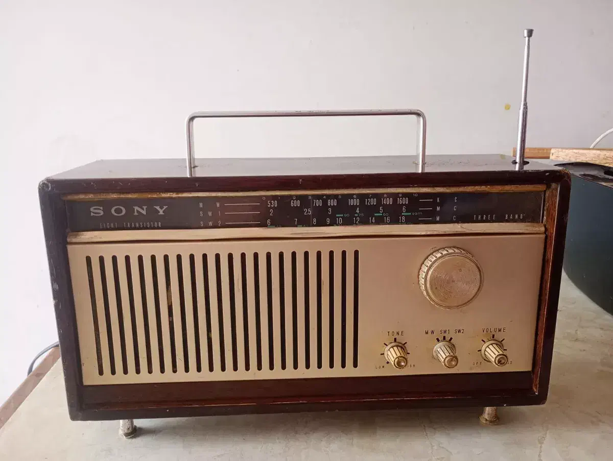 رادیو ترانزیستور قدیمی سونی|سیستم صوتی خانگی|گرگان, |دیوار