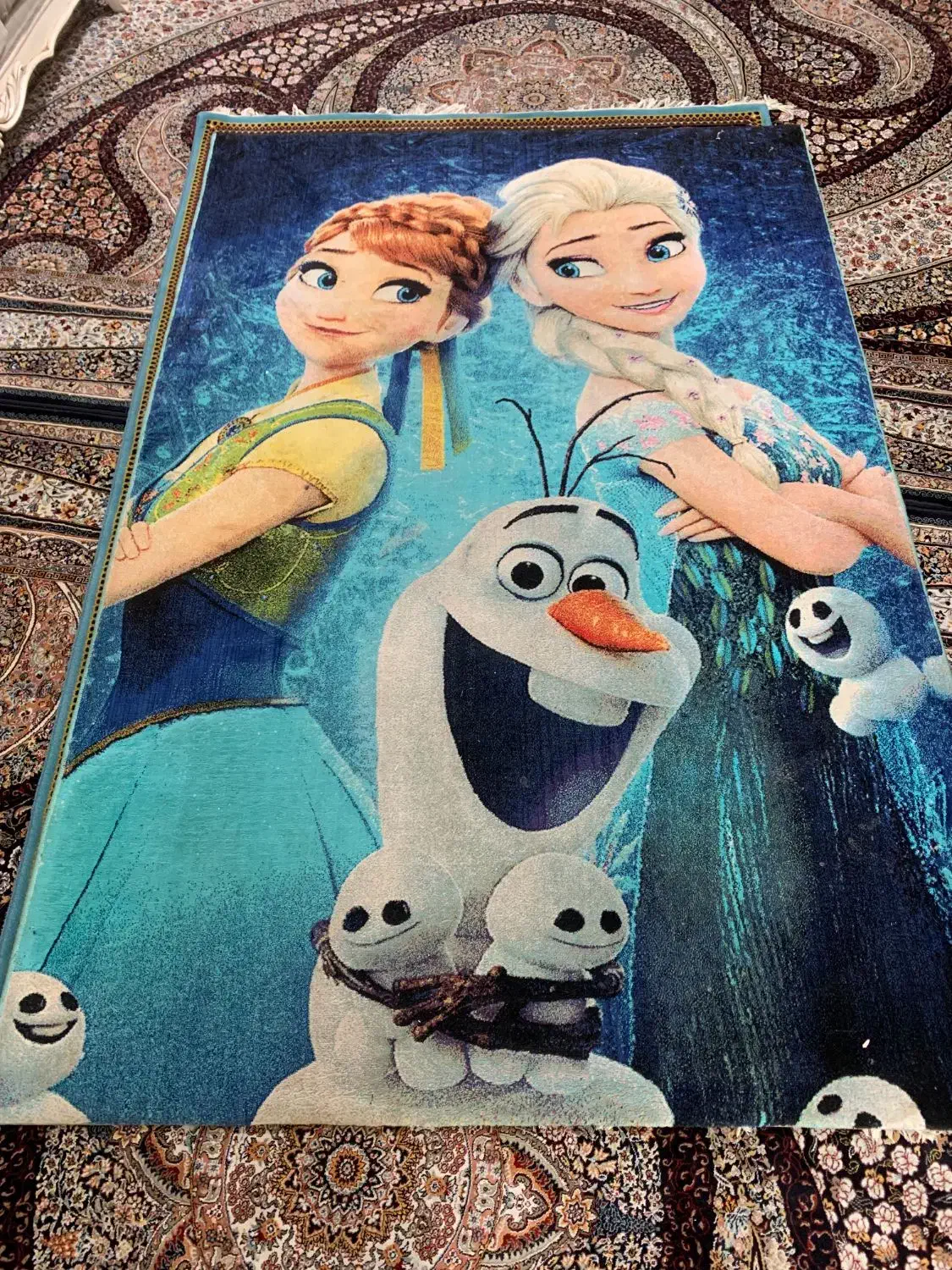 3عدد فرش|فرش|رودهن, |دیوار