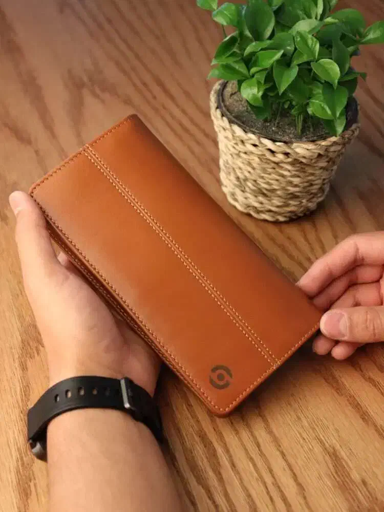 یک کیف حاوی مدارک پیدا شده|اشیا|قم, سالاریه|دیوار