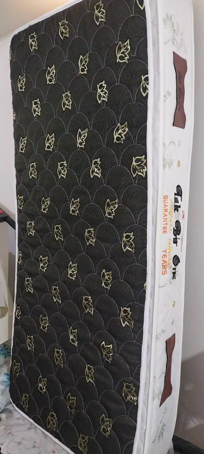 بخاری گازی نیکالا.تخت و تشک یک نفره.روفرشی۶متری|بخاری، هیتر، شومینه|بومهن, |دیوار